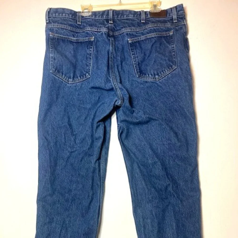 L.L. Bean‎ Straight Leg Relaxed Men's Medium Wash Jeans Sz W 42 x L 32